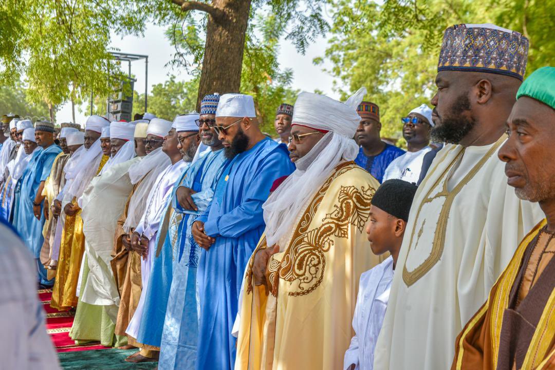 This morning at the Kontagora Eid Praying Ground. May Almighty Allah (SWT) accepts our prayers and acts of Ibadah #amin. Eid Mubarak everyone!