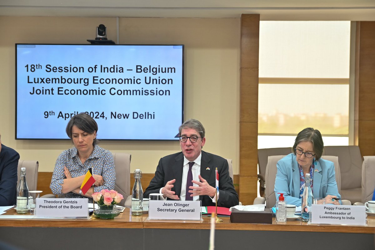 1/ Yesterday, the 18th meeting of the #India🇮🇳 #Belgium🇧🇪#Luxembourg🇱🇺 Economic Union #BLEU Joint Economic Commission was hosted by the Min. of Commerce @DoC_GoI in #NewDelhi. The Luxembourg🇱🇺 delegation was led by the Secretary General of the @MFA_Lu,H.E. Mr. Jean Olinger. The..