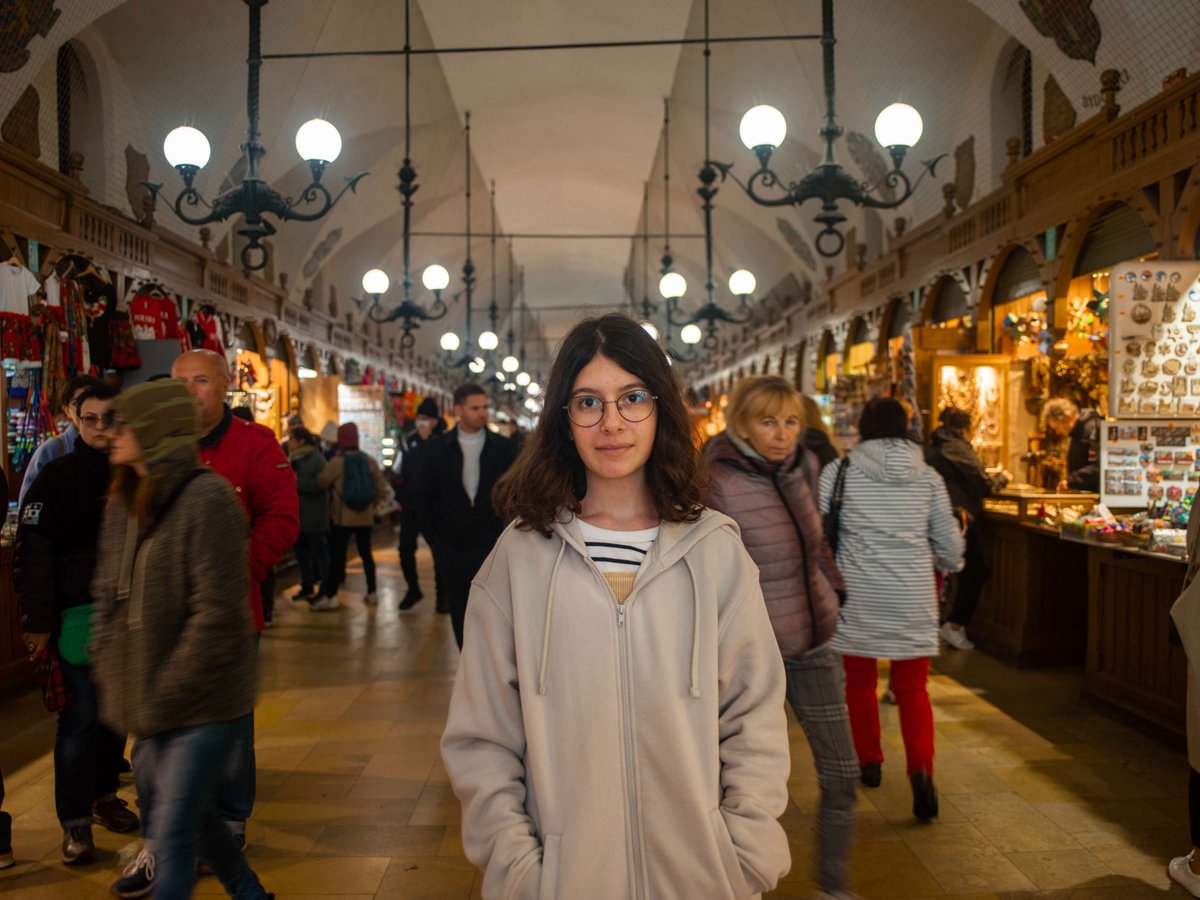 Meet Sofiia, Aliesia and Yuliia – three friends from Mykolaiv in Ukraine. The trio were 16 when the war broke out in 2022 and were scattered across Europe overnight. 👁️Discover their stories in our exhibition, 'Polly Braden: Leaving Ukraine': bit.ly/3UMO4Vj