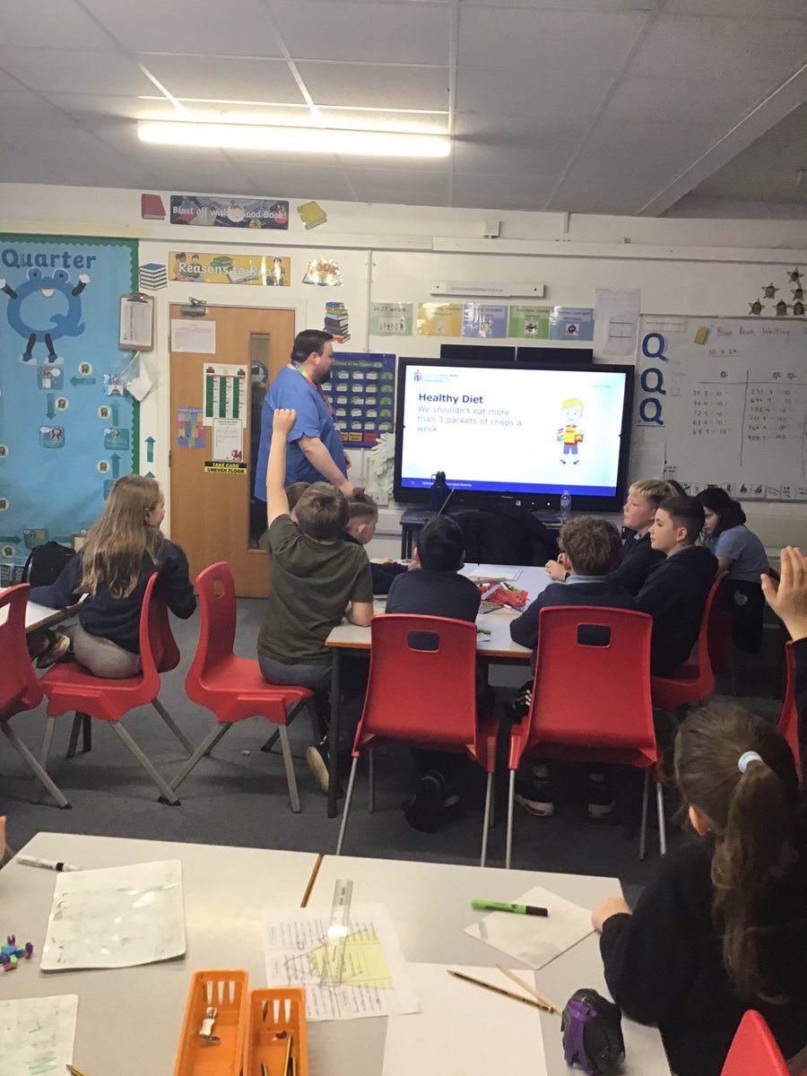 MrsJonesJ7's tweet photo. Year 5 enjoying the Hygiene talk with the school nurse! #keepingclean #keepinghealthy #HealthandWellbeingAOLE https://t.co/aAOni24P28