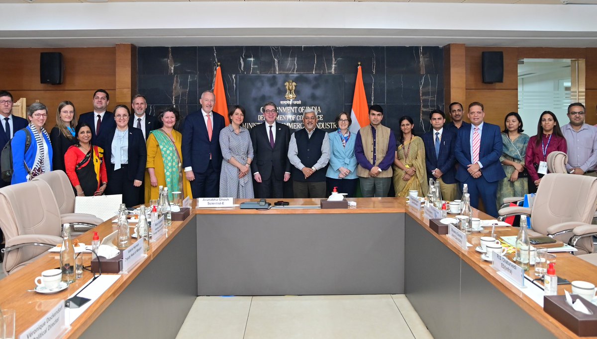 2/ biannual meeting of the India🇮🇳 Belgium🇧🇪Luxembourg🇱🇺 Economic Union #BLEU Joint Economic Commission #JEC had excellent discussions on the strong #Luxembourg🇱🇺–#India🇮🇳 economic relations as well as steps to further enhance the economic ties b/w the two countries. #LUinIndia
