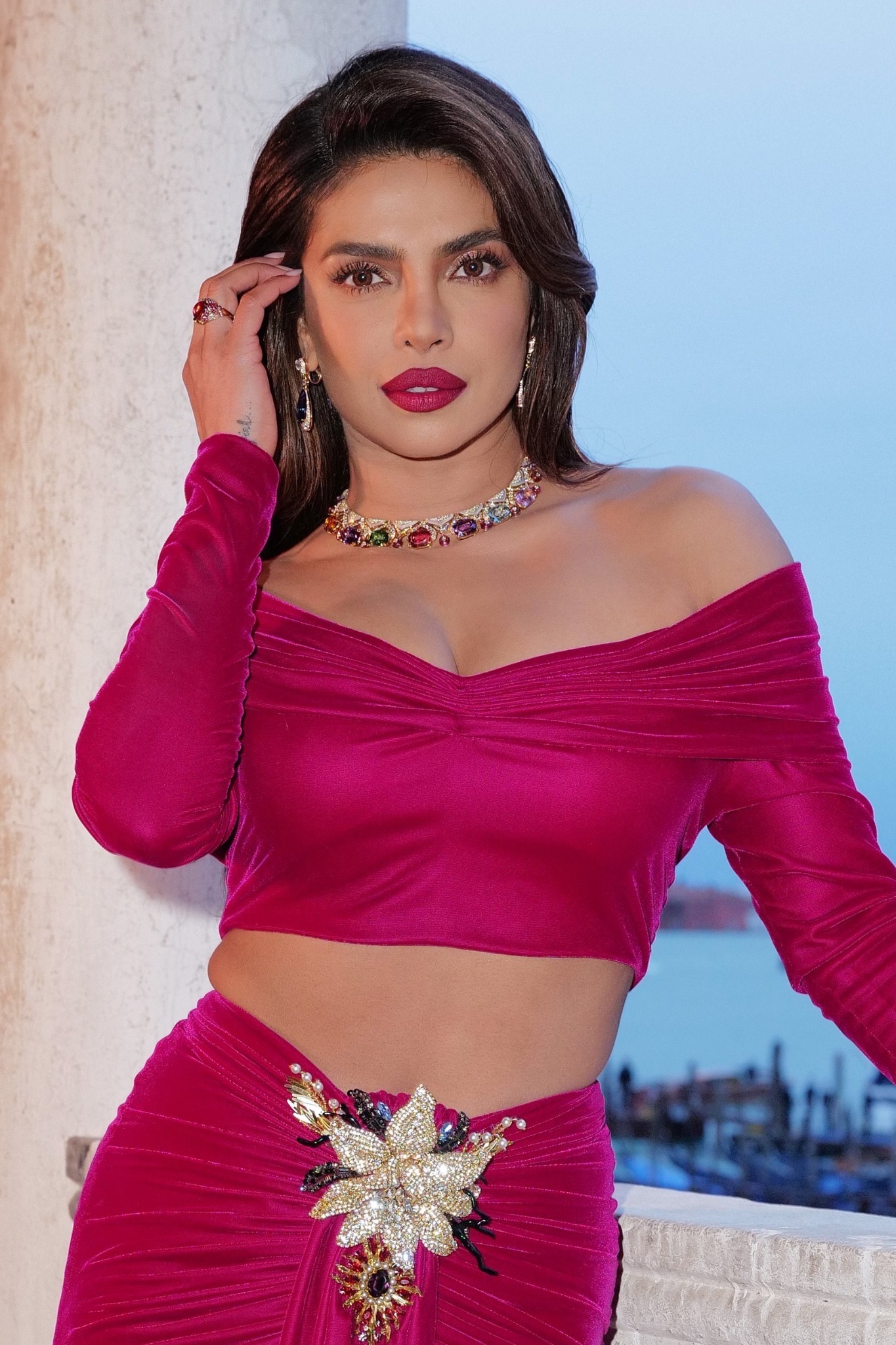 GKzFkpOawAAYfTe?format=jpg&name=large