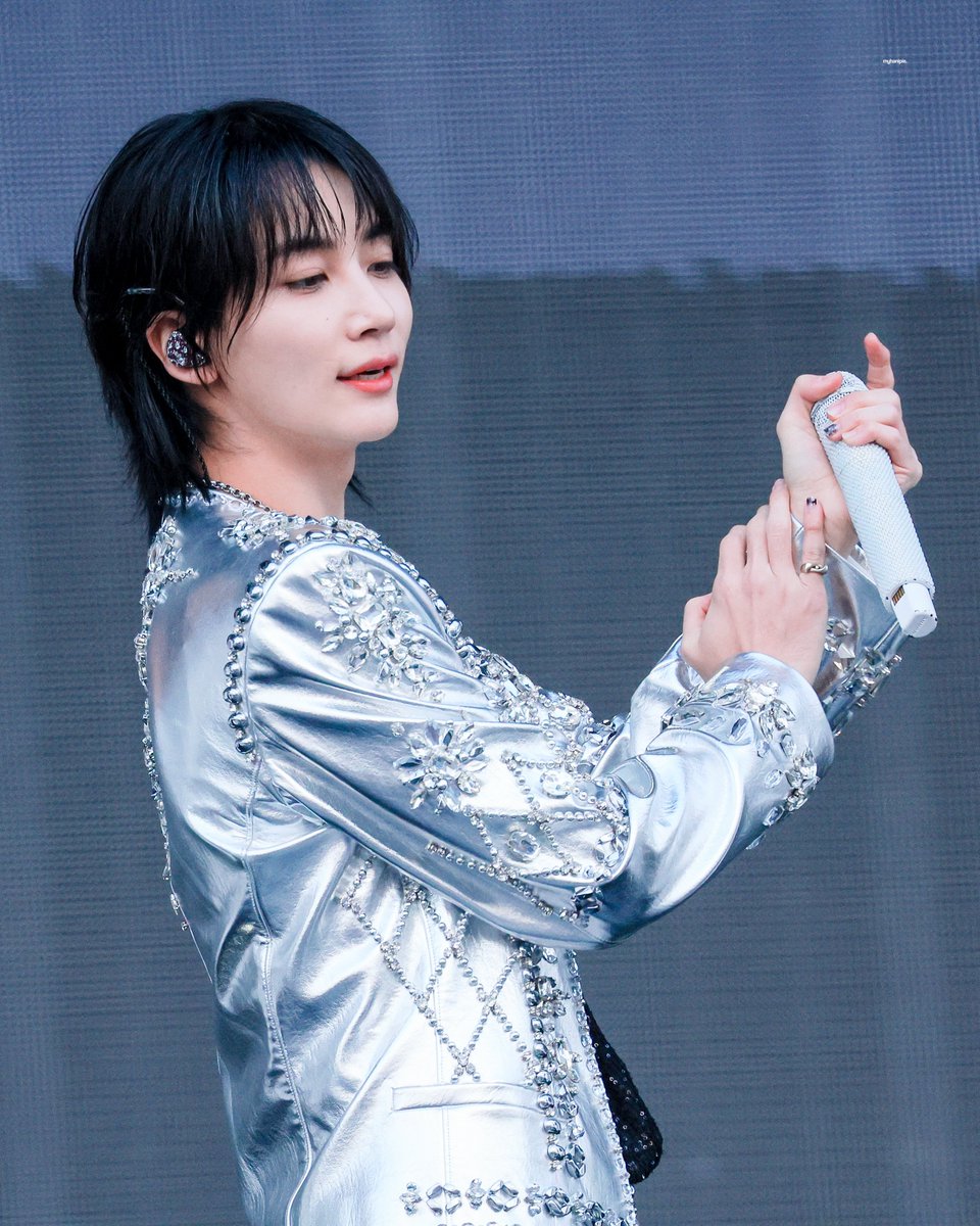 240330 FOLLOW AGAIN 인천

#정한 #ジョンハン #JEONGHAN 
#세븐틴 #SEVENTEEN
