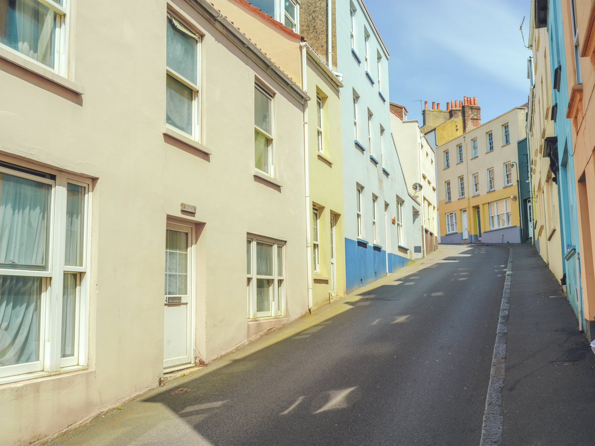 Ben Thomas tweet media