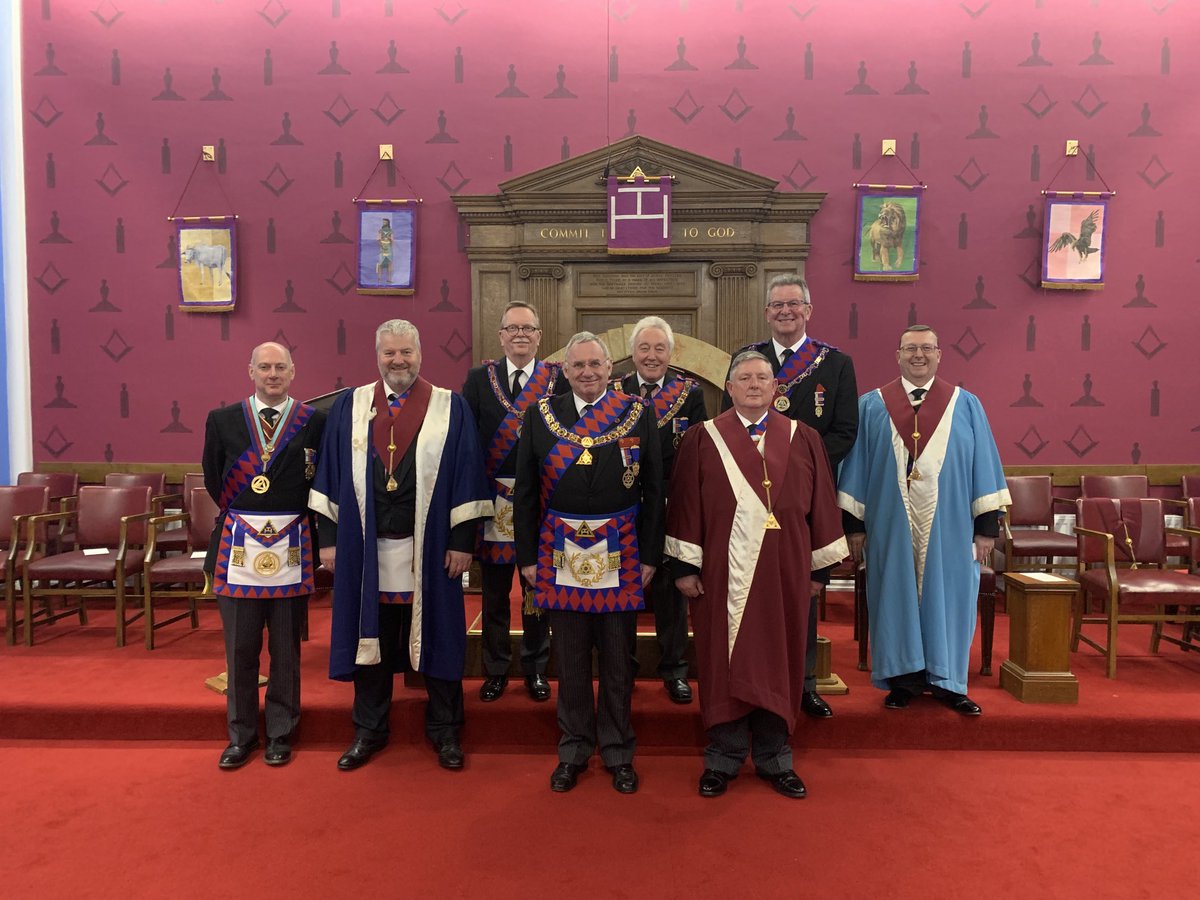 Congratulations to the new Principals of Cantilupe Chapter 4083 in ⁦@gandhroyalarch⁩ and thanks to the Provincial Executive for their support at a really enjoyable convocation last night in Hereford.