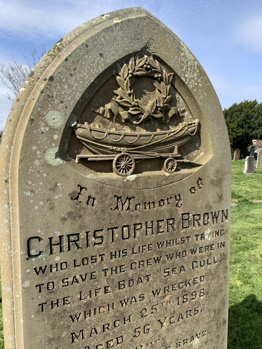 Bridlington Cemetery looking for the unmarked grave of an Indian sailor killed in WW1 minefield off Scarborough. Plenty of other marked graves bearing witness the tragedies at sea. Thanks to David Mooney for the guided tour. #bridlington #ww1