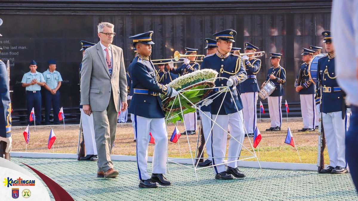 Chairperson Lorenzana also highlighted the contributions of 14 Czech Nationals who chose to stand in solidarity against the Japanese Forces, emphasizing their enduring legacy. 🫡🇨🇿🇵🇭 Full story👇🏻 facebook.com/share/p/epacqD…