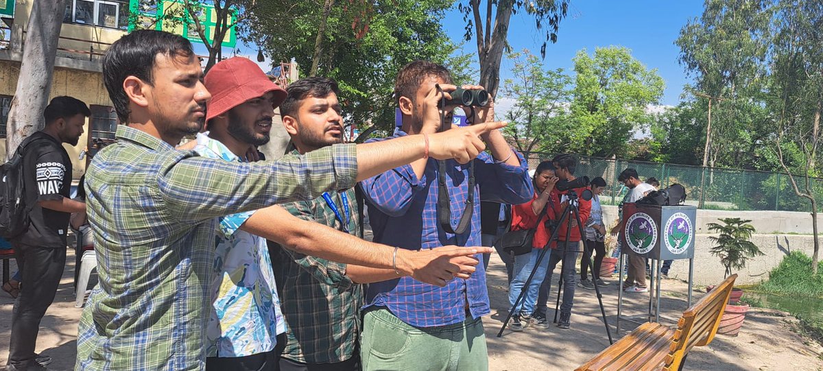 As part of an educational tour, students of @iimcjammu explored the Indo-Pak International Border (IB), Suchetgarh and Gharana Wetland. The tour was coordinated by Dr. Vinit Utpal, Assistant Professor, along with Dr. Anshula Gurg and Mr. Yasir Arfaat.