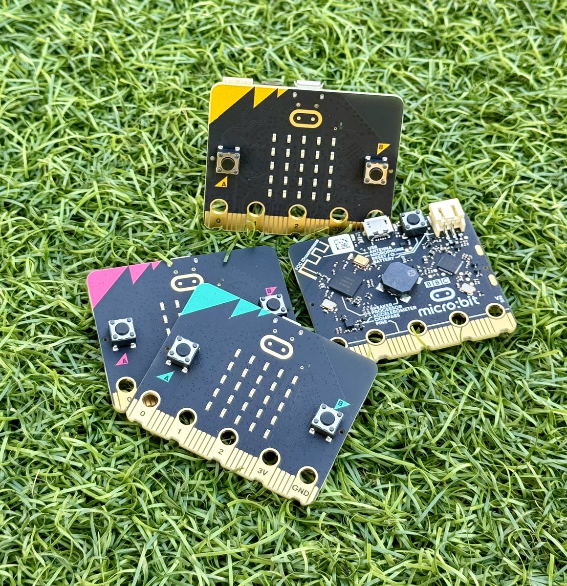 Spring come and everything blossomed
#microbit