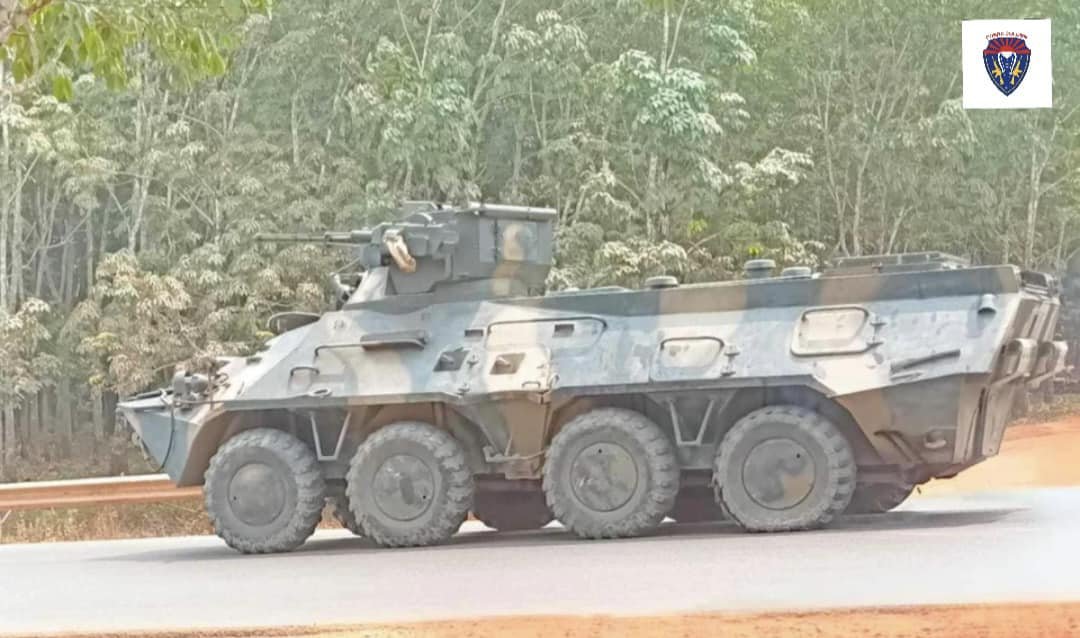 A convoy of military vehicles left the closest Regional Military Command today, attempting to reach Myawaddy city before it is captured by the resistance. One of the 2 BTRs leading the convoy already has a flat tyre, according to photos shared by resistance troops.