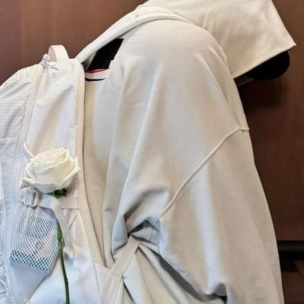 lostflms's tweet image. 