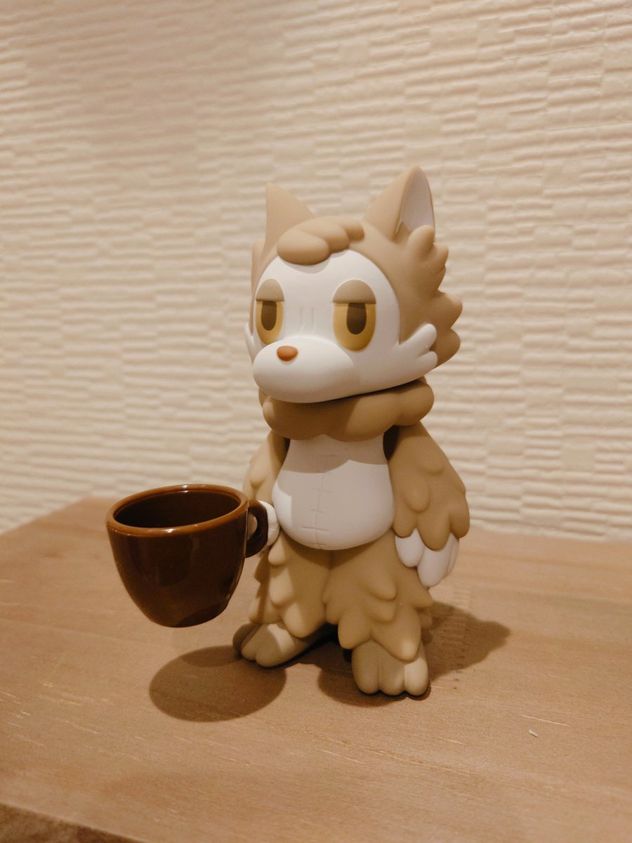 akiraatmr's tweet photo. やっぱり葉っぱの傘が一番かわいい…今度屋外で撮ろう… https://t.co/gcw9Kqo5pX