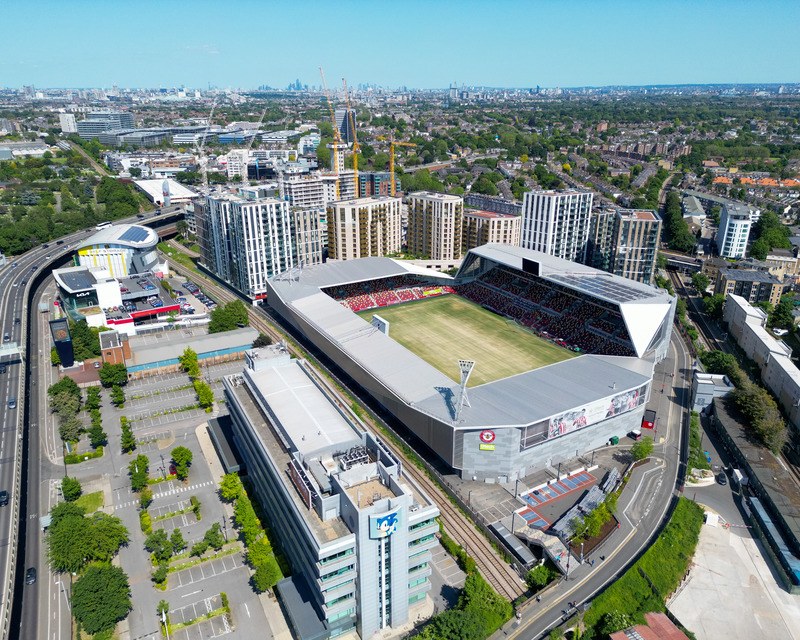 It's all in the detail✨ With considered use of colour, brickwork & framed entrances, 3 elegant buildings at Capital Court have been designed to identify with the adjacent stadium & maintain a cohesive appearance as a single architectural approach. #placemaking #architecture