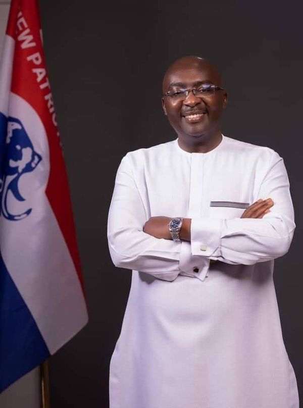 Vote Bawumia for President on December 7th because he will abolish the e-levy and implement bold solutions to quicken the pace of Ghana's development. From Akufo-Addo to Bawumia, it's possible. 
#newwsfile #FreeSHS #Bawumia2024 #Bawumia #Ghana #tv3newday #JoyNews #CitiNewsroom