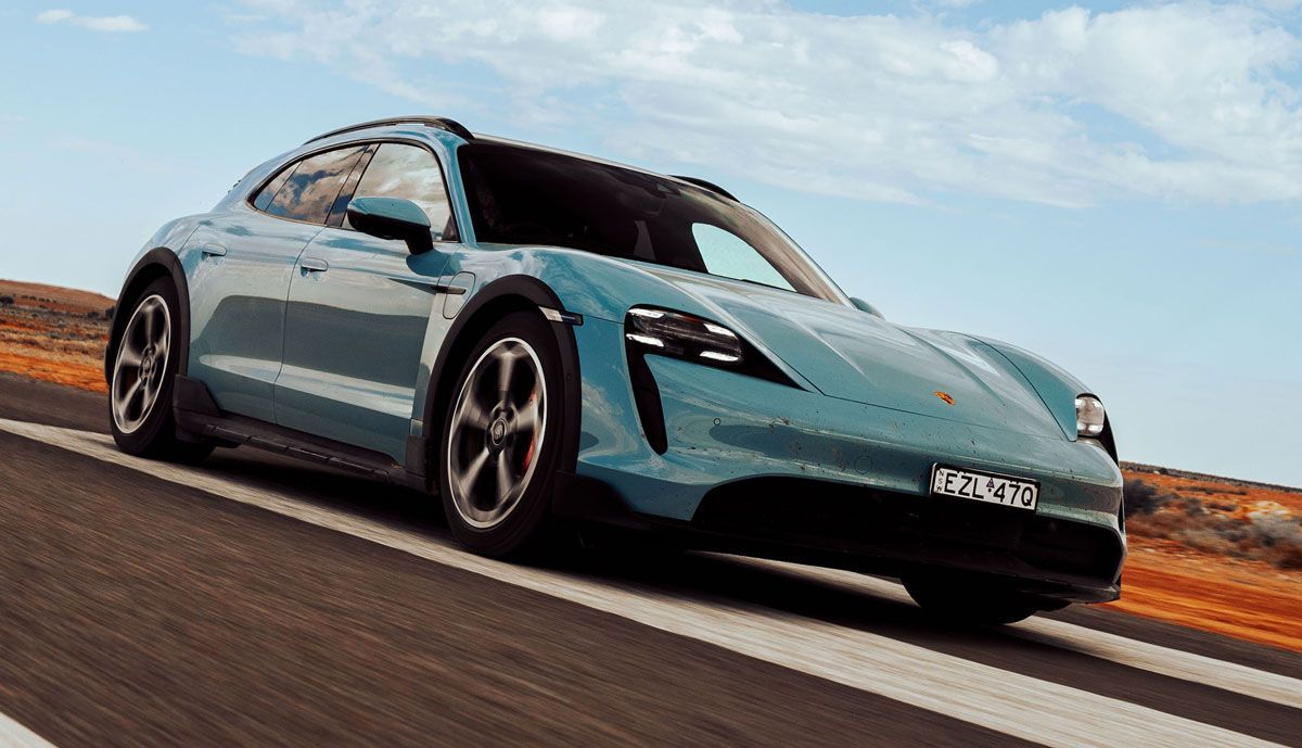 #Porsche hat 4.236 #Elektroautos in Q1 2024 ausgeliefert (-54 %) buff.ly/4cSgjbH