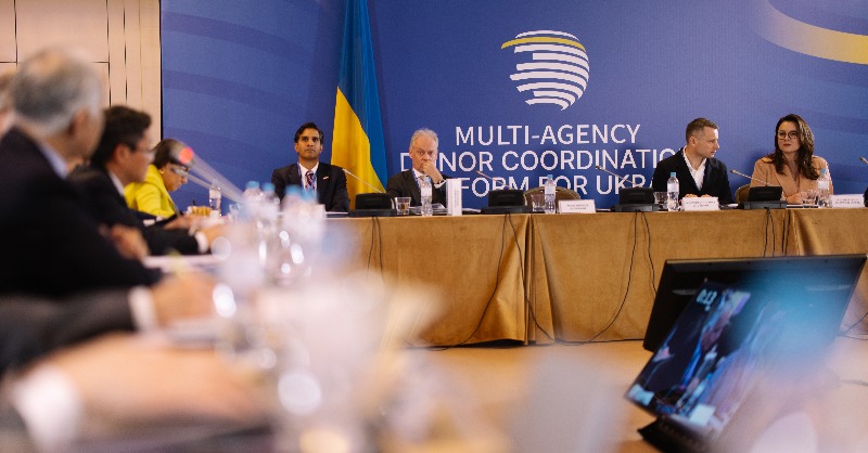 eu_enlargement_'s tweet photo. Today, the Steering Committee of the Multi-agency Donor Coordination Platform for 🇺🇦#Ukraine met for the first time in #Kyiv. On the agenda:

🔹🇺🇦's budget financing needs
🔹Recovery &amp; reconstruction
🔹Reforms for sustainable growth
🔹Private sector engagement

#StandWithUkraine
