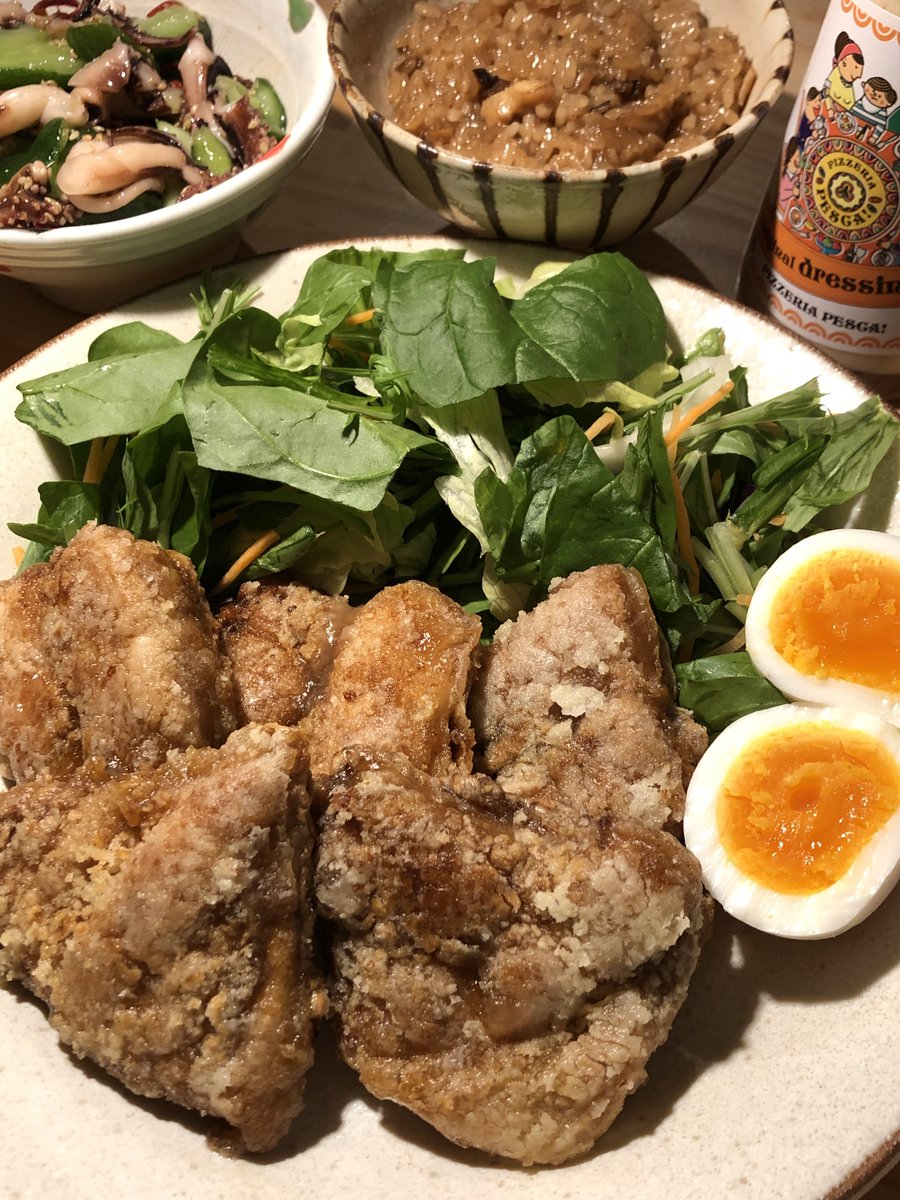 今夜は台湾フライドチキンを作りました
むね肉がおすすめです
五香粉の風味がたまらん