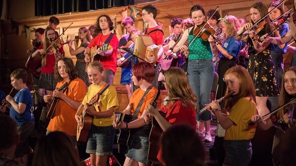 Are you going to The Takeover @CecilSharpHouse? London #Youth Folk Ensemble and friends will take over Cecil Sharp House at their annual showcase of young #folk bands from #London and beyond. @TheEFDSS 📅6th July 📍Cecil Sharp House 🎟️£6-8 Book now: lovecamden.org/whats-on/the-t…