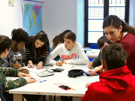 💼 La Escuela de Segunda Oportunidad de la Agencia de Empleo pone en marcha un programa de apoyo psicológico y emocional. Además de las sesiones grupales, se contratarán sesiones individuales de psicología para los alumnos que así lo requieran. ℹ️👉 gijon.es/es/noticias/la…