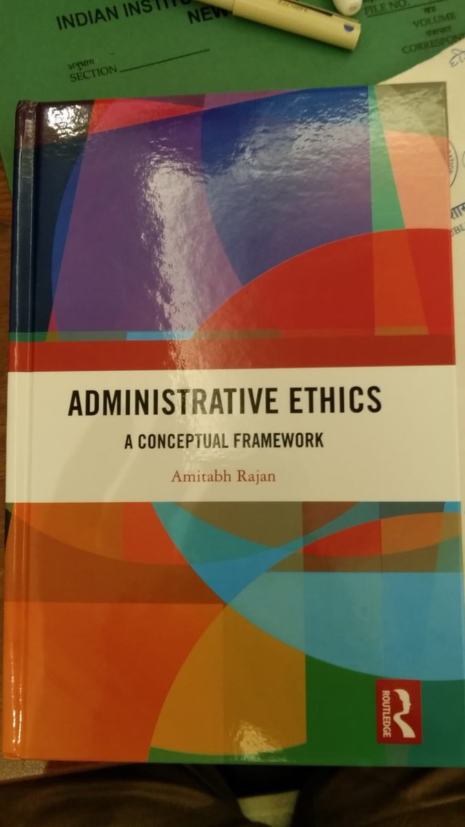 Shri Amitabh Rajan, IAS (Retd.) met Shri SN Tripathi, DG, IIPA and Shri Amitabh Ranjan, Registrar, IIPA. He presented his latest book on Administrative Ethics: A Conceptual Framework.