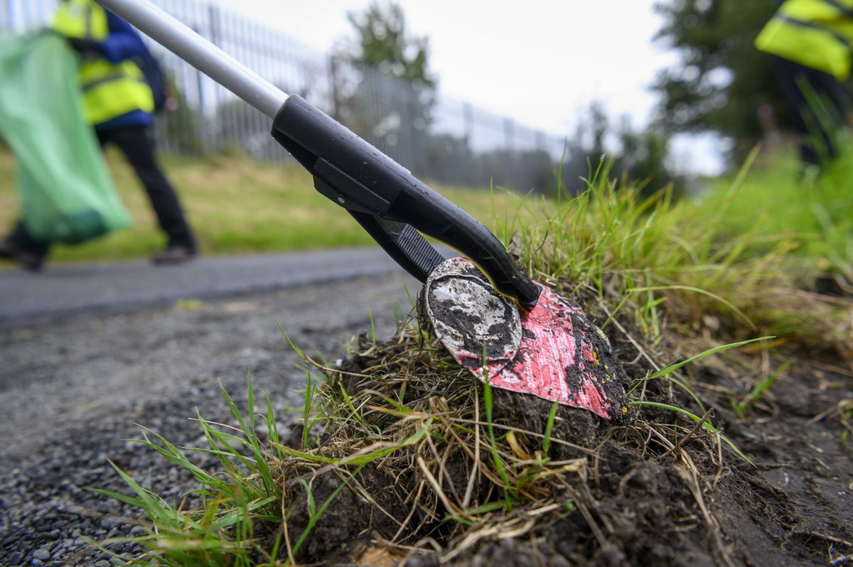 Join us for a litter pick on the Spen Valley Greenway in Cleckheaton, on Monday 15th April 11am-12.30pm. To sign up, email volunteers-north@sustrans.org.uk @CycleKirklees @SaferKirklees @TLSVolunteering @kimleadbeater @Naturalkirklees @EpiksK