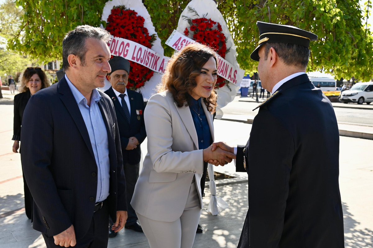 Polis Teşkilatımızın 179. kuruluş yıldönümü dolayısıyla düzenlenen çelenk sunma törenine katıldık. Kuruluşundan bugüne kadar, ülkemizde huzur ve esenliğini sağlamayı, vatandaşımızın can ve mal güvenliğini korumayı, devletimizin bölünmez bütünlüğünü hedef alan tehdit ve…