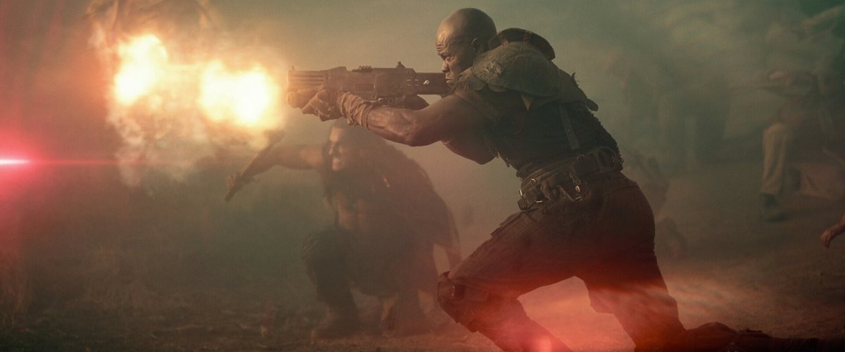 theeSNYDERVERSE's tweet photo. A full-on war movie for almost it’s entire runtime, this is going to be so sick https://t.co/tRqm99Feas