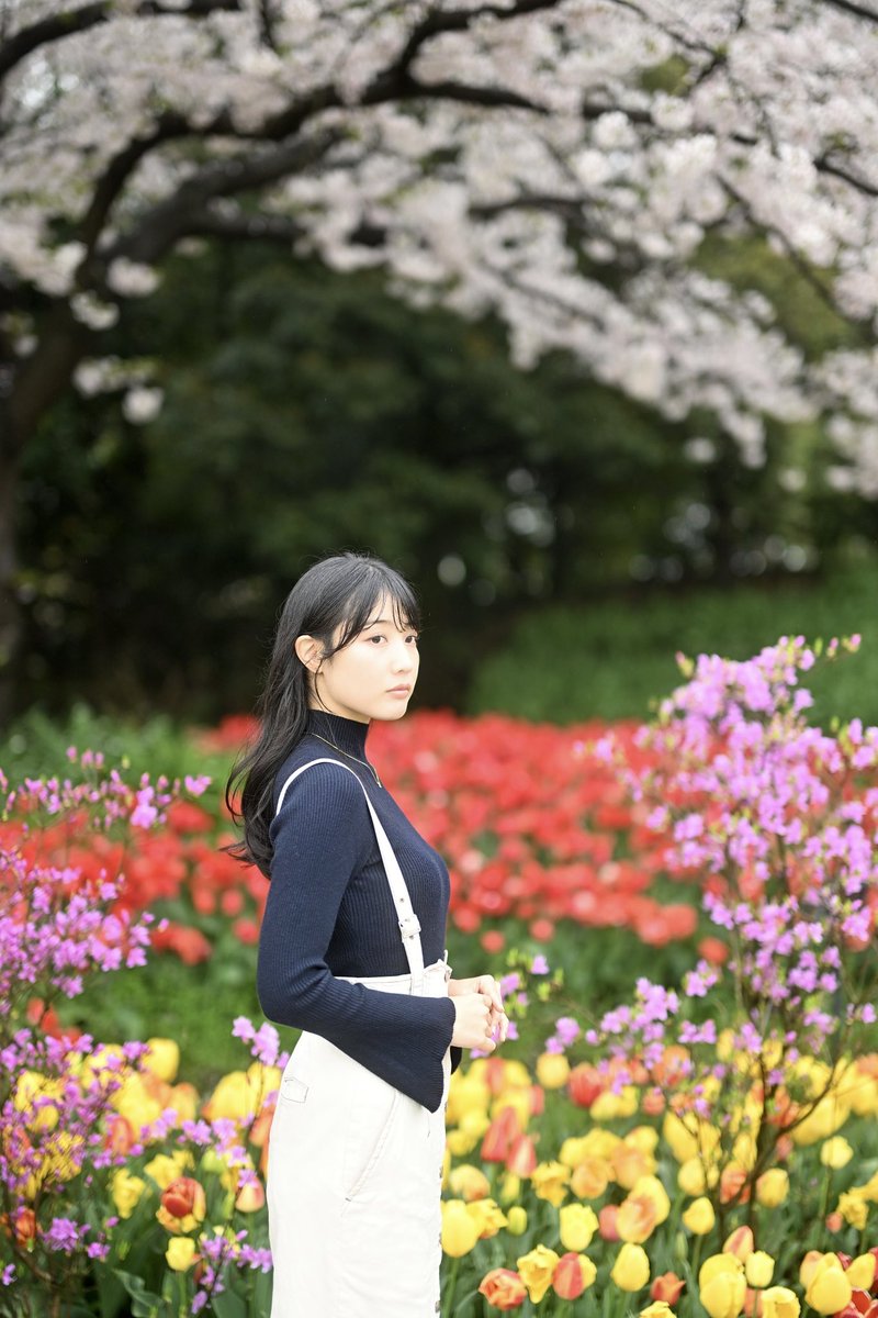 春爛漫🌸🌷 #藤野美亜 さん @mia_tlife #ポートレート #ファインダー越しの私の世界 #写真好きな人と繋がりたい #みあぴ #さくら #チューリップ