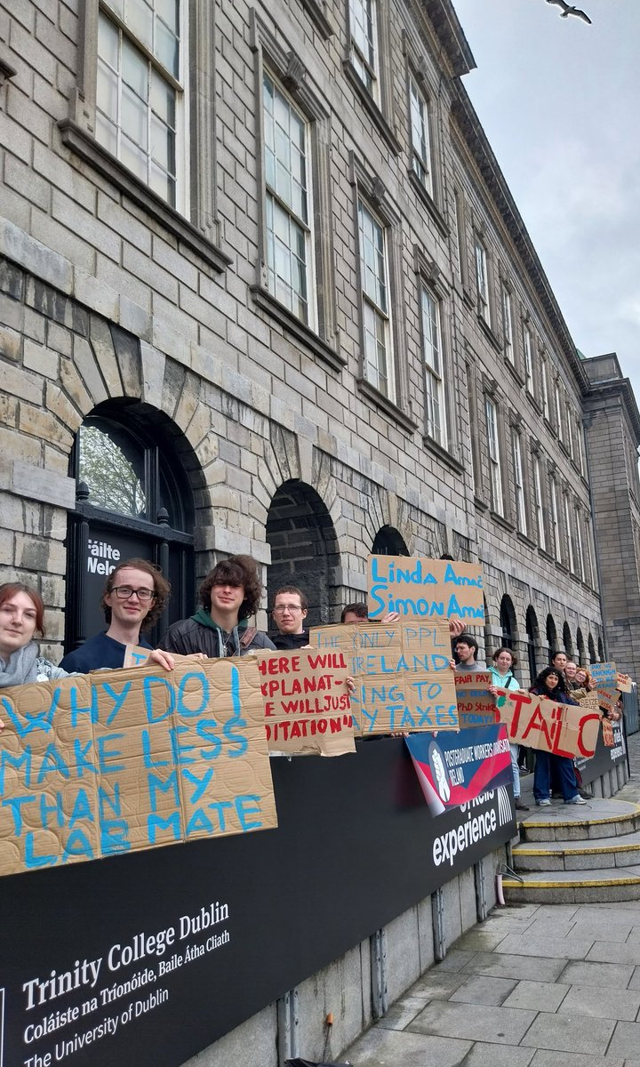 The latest from our #BookofKells blockade. Check out the Fair Postgraduate Worker Agreement to learn more about our demands drive.google.com/file/d/1RJYZ7i… #PGRsDeserveBetter