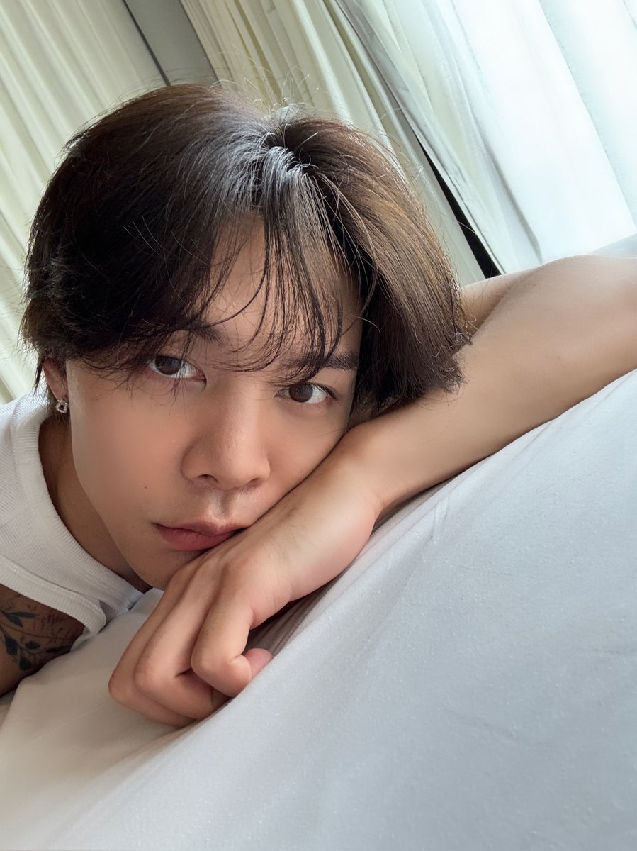 240410 - 🐱🫧💌

Hi
Did you have a good day?
I had a great trip to Phuket~
The only selca I took in Phuket ㅋㅋㅋㅋㅋㅋㅋㅋㅋㅋㅋ