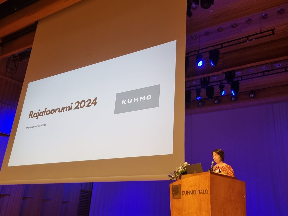 Kuhmon kaupunki (@kuhmonkaupunki) on Twitter photo Journalistiliiton puheenjohtaja Hanne Aho: "Kansalaisilla on oikeus vastaanottaa tietoa." Mediassa voi olla vaikeaa erottaa mikä on totta ja mikä ei.
#rajafoorumi #kuhmo #itäraja <a href="/Journ_liitto/">Journalistiliitto</a> Journalistiliiton puheenjohtaja Hanne Aho: "Kansalaisilla on oikeus vastaanottaa tietoa." Mediassa voi olla vaikeaa erottaa mikä on totta ja mikä ei.
#rajafoorumi #kuhmo #itäraja <a href="/Journ_liitto/">Journalistiliitto</a>