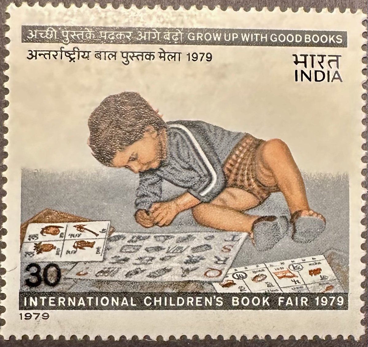 Today’s India stamp is the 30p stamp issued in 1979 on the occasion of international children’s book fair.

#philately 
#stampcollecting 
#IndiaPost 
#Commonwealth 
#postalmuseum 
#APS_stamps
#TheRPSL