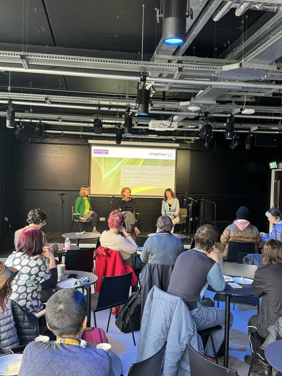 .@heritagemcr, Creative Manchester refresh theme lead, welcomes a full house @ContactMcr, for today’s Research Café: Plants in Civic Futures 🌿 Today we will hear presentations from: Dr Anke Bernau and Dr Ingrid Hanson followed by a discussion on plant lives & plant thinking