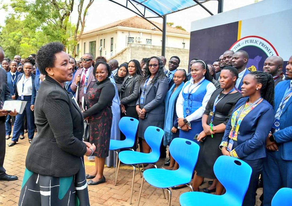 Deputy Chief Jajiko Philomena Mwilu interacts with newly hired prosecutors at the Prosecution Training Institute, welcomed by the DPP, Mr. Renson Ingonga. She emphasized the necessity of dedicating oneself to public service, urging diligence, and respect for the rule of law.