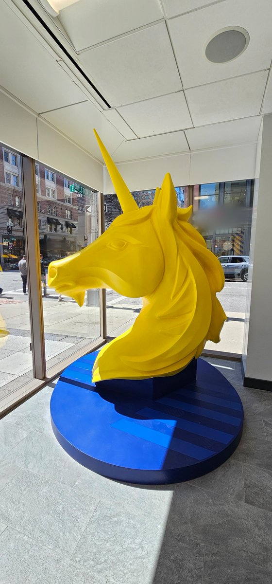 A giant unicorn statue, the symbol of the Boston Marathon, has been installed at the finish line for Marathon Monday. 💛💙