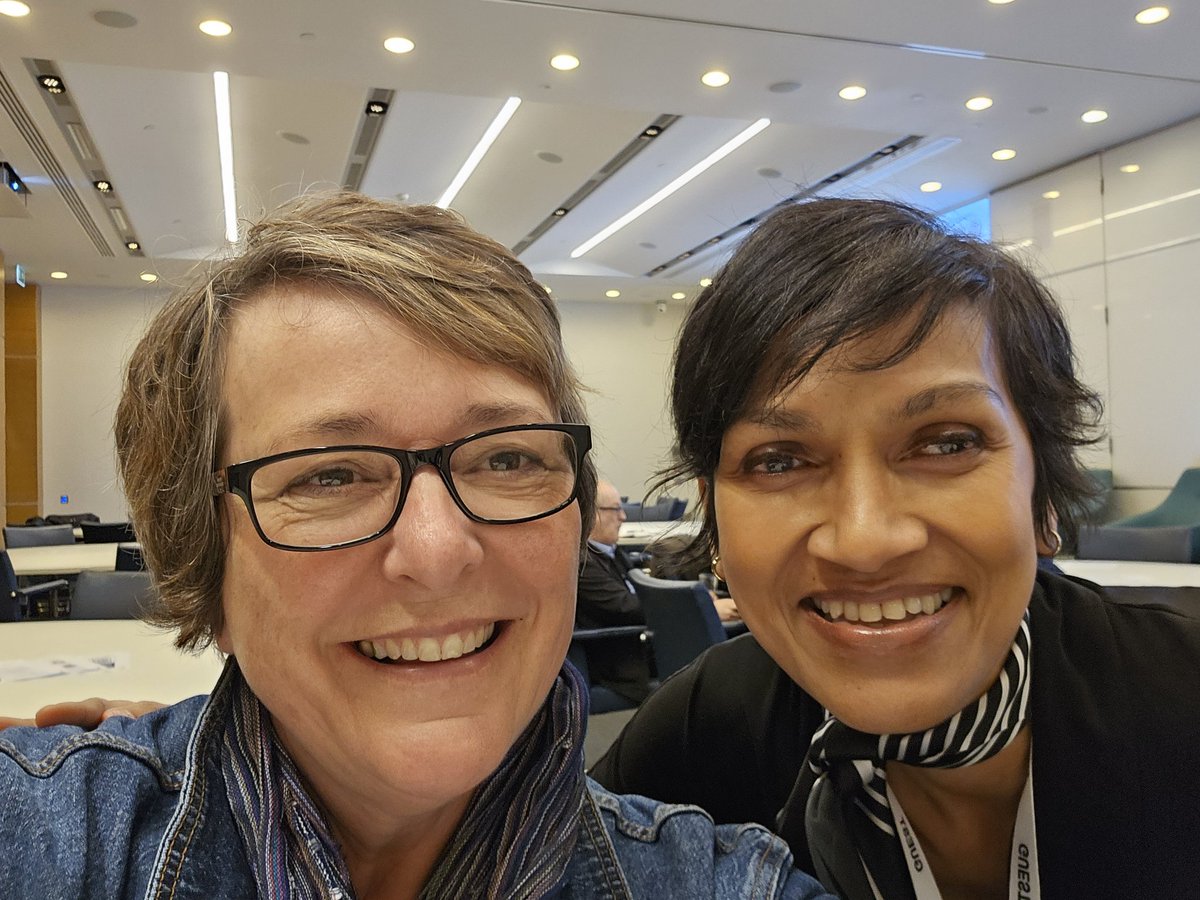 Been so long since we've been in the same room...thrilled to be here with Parvin and @jagtarbasi missing @NHSE_Paul @NHSC_BMELeaders #AntiRacistHealthcare #Universality