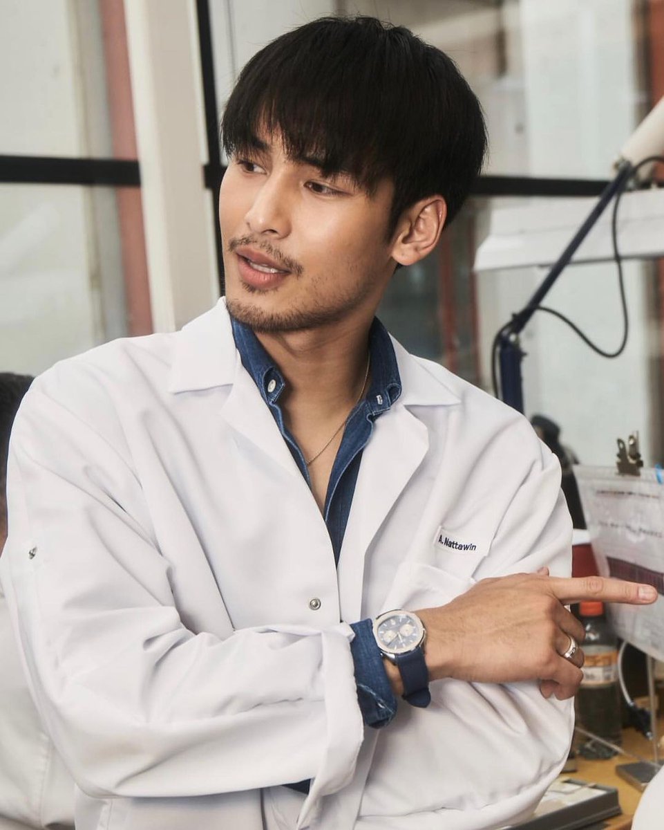 Over at Watches & Wonders, we spotted @Nnattawin1 in a white lab coat discovering the latest @Piaget timepieces. #ApoPiagetWWG2024 #PiagetSociety #Piaget150 #MaisonOfExtraleganza #Apo #ApoNattawin #ApoFlyToGeneva #อาโป #ณัฐวิญญ์
