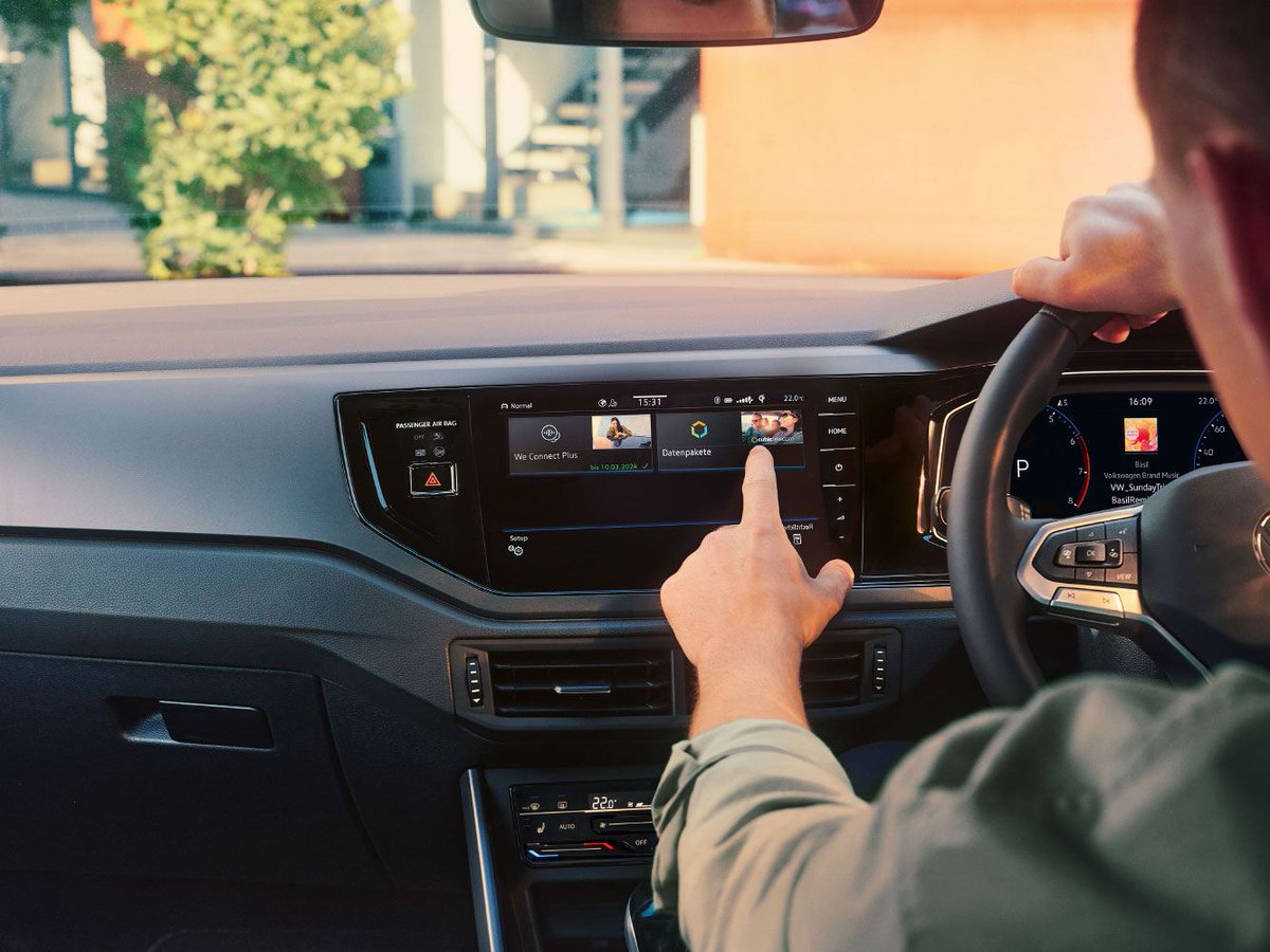 The #VWPolo: Small in size, big in performance. Perfect for city streets and beyond. 🏙️🚗 #UrbanExplorer

🔗lindsaysaker.co.za/models/polo