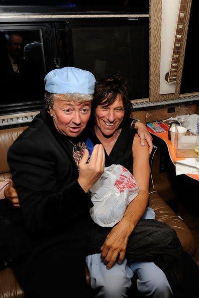 kozi_groover's tweet image. TLが賑わっているので私も一枚
🎂65歳🎂随分前から見てるのでもっといってるのかと思ってました
ラブラブな二人
#BrianSetzer