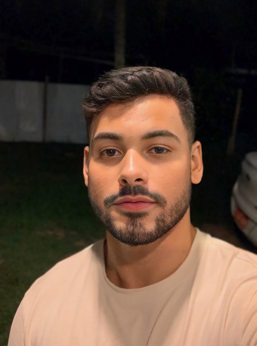 gaelmartins's tweet image. 27 anos, solteiro e vocês?