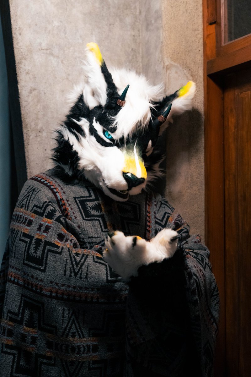 三天後就是茶會 準備好了嗎? 📷:@Arthsekiren ✂️:@nagi_fursuit #FursuitEveryday