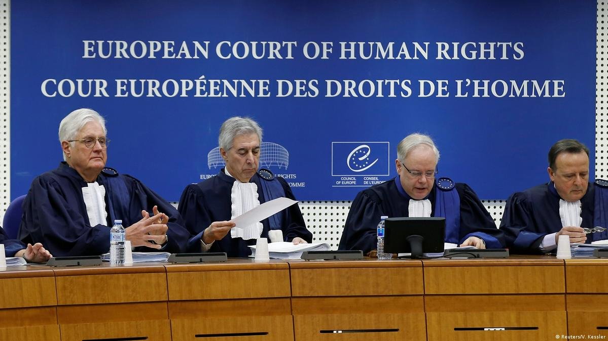 🇪🇺👨‍⚖️ Avrupa İnsan Hakları Mahkemesi (AİHM), kanun hükmünde kararname ile üyelikleri düşürülen 120 Yargıtay ve Danıştay üyesi hakkındaki pilot davada oy birliği ile hak ihlali kararı verdi.