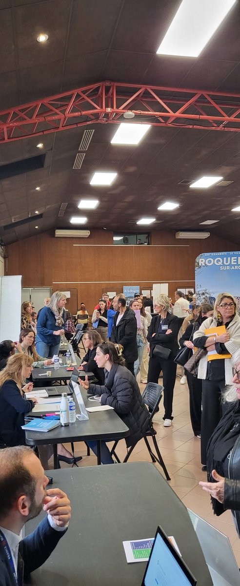 GO !!!! Vif succès &amp; fréquentation au rdv ☆☆☆☆☆ pour la 1ere édition des rencontres de l'emploi à #RoquebruneSurArgens

Organisée par <a href="/FTravail_PACA/">France Travail Provence-Alpes-Côte d'Azur</a> #Frejus &amp; #StRaphael , la <a href="/mlestvar/">Mission Locale Est-Var</a> <a href="/Capemploi83/">Cap emploi 83</a> &amp; la commune <a href="/Roquebrune83520/">Ville de Roquebrune-sur-Argens</a>

👉Nombreuses opportunités d'emploi &amp; services