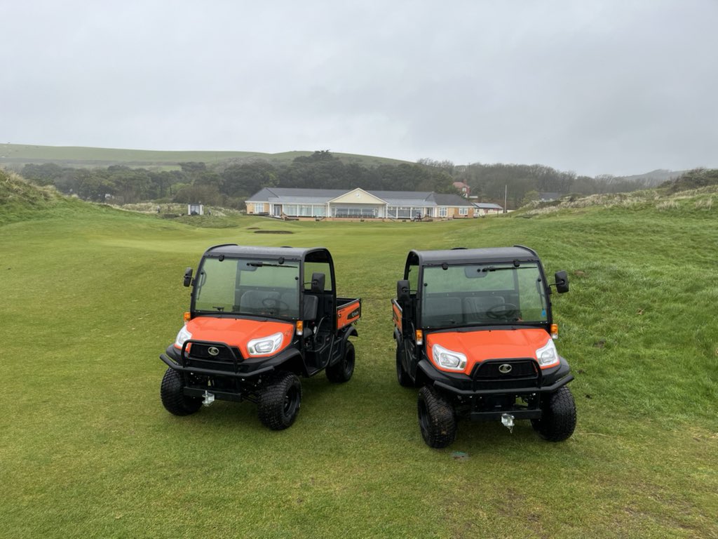 Today I’m at @SauntonGolfClub one of the greatest golf courses in the country. Just delivered 2 @KubotaUK X1100 RTV’s, in my opinion the best machines for the job. Thank you to Murray and all the team for your continued custom.