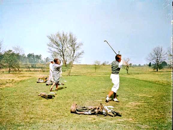 Hainesy76's tweet image. The first Masters.......22nd March 1934
 1.33pm tee time
Robert T Jones Jr &amp;amp; Paul Runyan 
👊