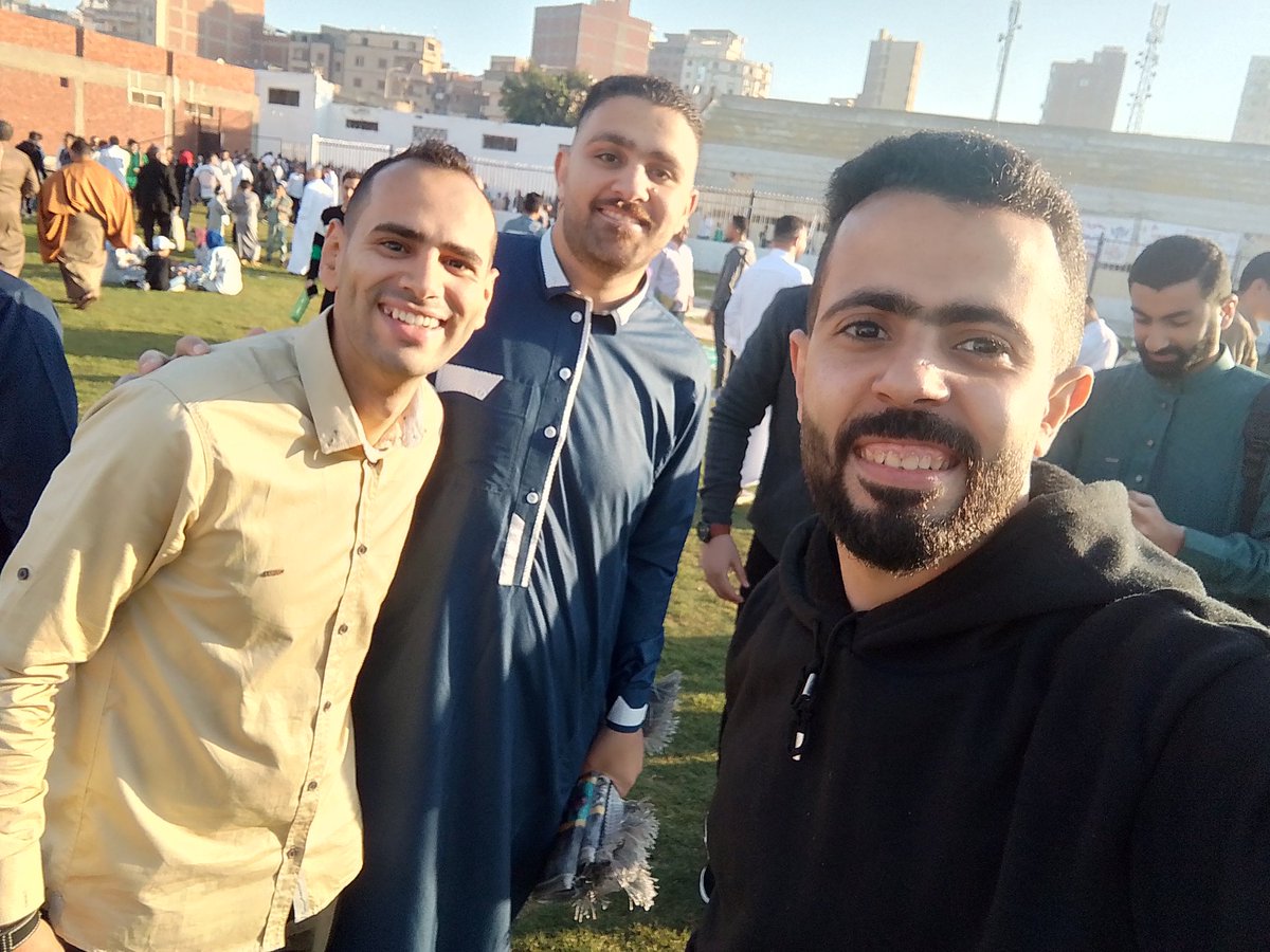 Ma7mooud74's tweet photo. Happy Eid ❤️🎊🎈 https://t.co/FMMQmQ0bjD
