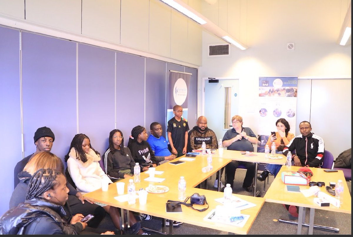 springaid's tweet photo. Leeds Together With the Windrush Generation:  Free photography and video editing workshop. 

Participants at the St George’s Centre Middleton, Leeds learning about photography and video editing - using photos and videos to document and support the Windrush Generation in the UK. https://t.co/0VCP2DrYkm