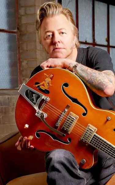 Happy birthday @briansetzer59 legend of rockabilly and @thestraycats Oggi a @RevolverShow spazio a @thebeatles @TheClash @THE_EELS @sexpistols @JeffBuckley @nickcave @Nirvana @TheHives @sleafordmods Volume criminale per @VirginRadioIT #Revolver #onair #diretta #rocknroll #fm