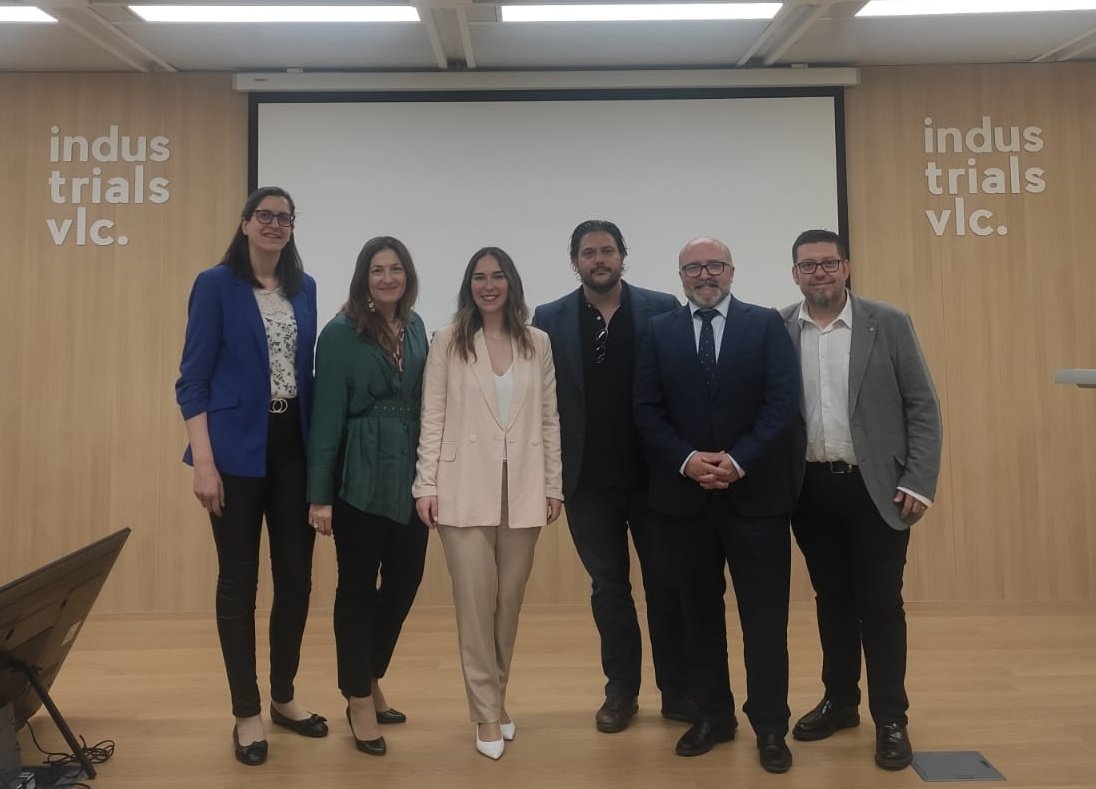 Jesus Angulo (@angulo_lab) on Twitter photo Brilliant PhD defense of <a href="/LorenaTamarit1/">Lorena Tamarit</a> at <a href="/UPV/">Universitat Politècnica de València</a> on photophysics to study Protein@Ligand interactions. Congratulations!! And congrats to supervisors <a href="/NachoVaya/">Nacho Vayá</a> <a href="/iandreur/">Inma Andreu</a> !! Well done!! Brilliant PhD defense of <a href="/LorenaTamarit1/">Lorena Tamarit</a> at <a href="/UPV/">Universitat Politècnica de València</a> on photophysics to study Protein@Ligand interactions. Congratulations!! And congrats to supervisors <a href="/NachoVaya/">Nacho Vayá</a> <a href="/iandreur/">Inma Andreu</a> !! Well done!!