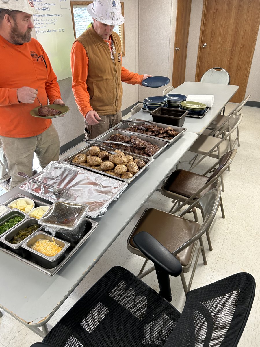 Frank Rewold & Sons (@frankrewoldsons) on Twitter photo We like our π₯© rare, but our #jobs well
done! #wednesdaymotivation
.
πΈ: Thank you <a href="/DAC_Detroit/">DetroitAthleticClub</a> for cooking for our
trades working at the Club's Main Kitchen Renovation
Project!
.
#BeFrank #BeRare #ClubBuilders #CommercialKitchens
.
@bob_offer We like our π₯© rare, but our #jobs well
done! #wednesdaymotivation
.
πΈ: Thank you <a href="/DAC_Detroit/">DetroitAthleticClub</a> for cooking for our
trades working at the Club's Main Kitchen Renovation
Project!
.
#BeFrank #BeRare #ClubBuilders #CommercialKitchens
.
@bob_offer